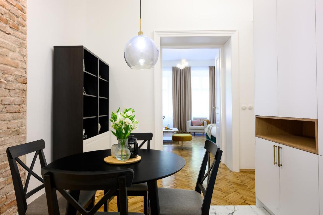 Native Apartments Dietla 71 Cracovia Exterior foto
